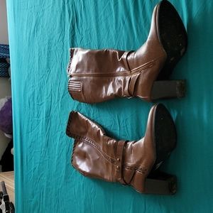 Women's boots